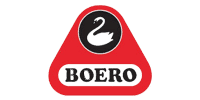BOERO, le logo emblématique : cygne noir sur fond rouge puissant. Logo Boero rouge en forme de bouclier. Il affiche la marque "BOERO" en noir et la silhouette texturée d'un cygne noir dans un cercle.